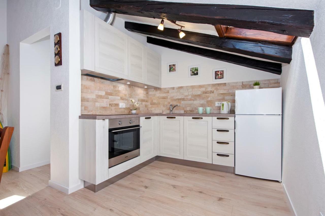 Rovigno Bella Sea View Apartment 외부 사진