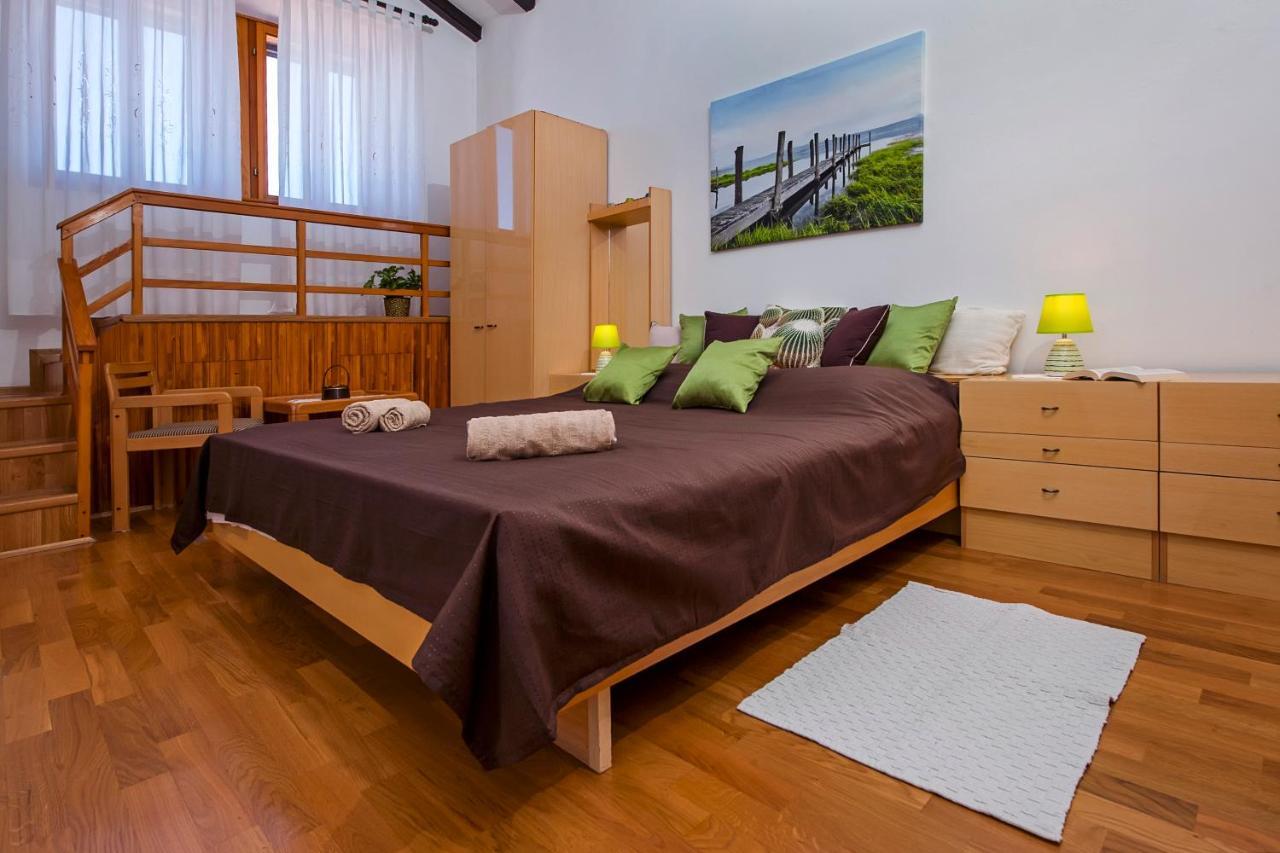 Rovigno Bella Sea View Apartment 외부 사진
